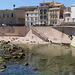 Delos E Artemide